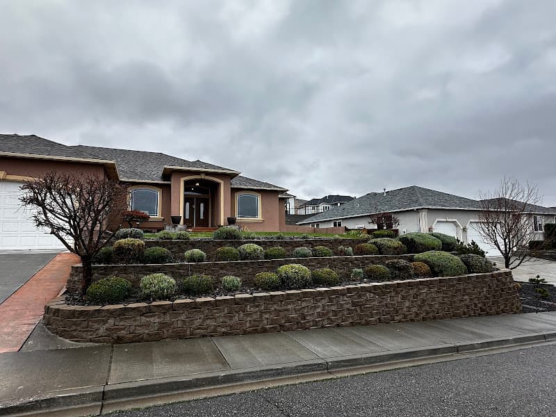 Dream’s Landscape Management & Weed Control LLC photo